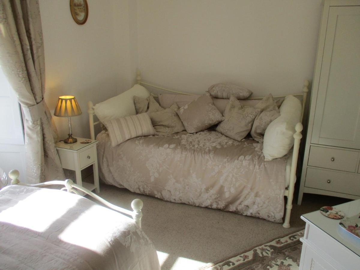 White Lodge B & B Strathpeffer Ngoại thất bức ảnh